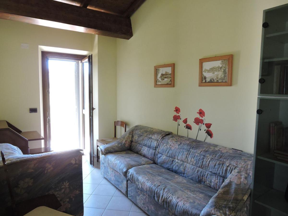 Fratta Todina La Casa Di Marco E Lorella מראה חיצוני תמונה
