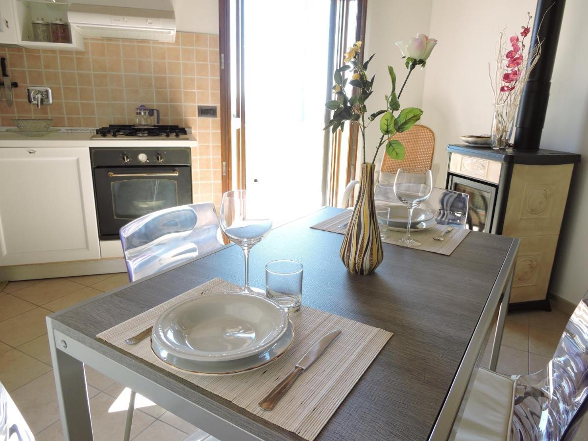 Fratta Todina La Casa Di Marco E Lorella מראה חיצוני תמונה